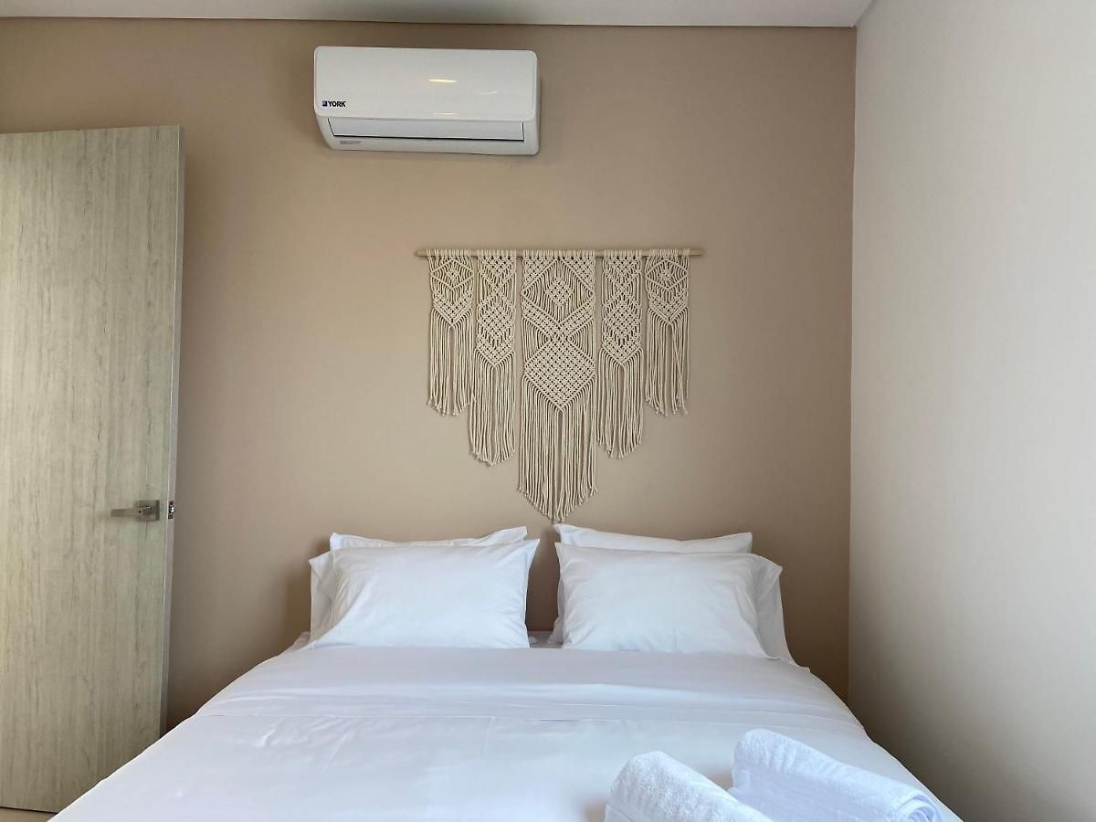 Lovely 2br In Sunny *