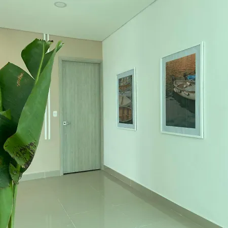 Lovely 2br In Sunny Cartagena