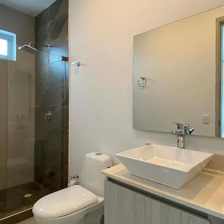 Lovely 2br In Sunny Cartagena